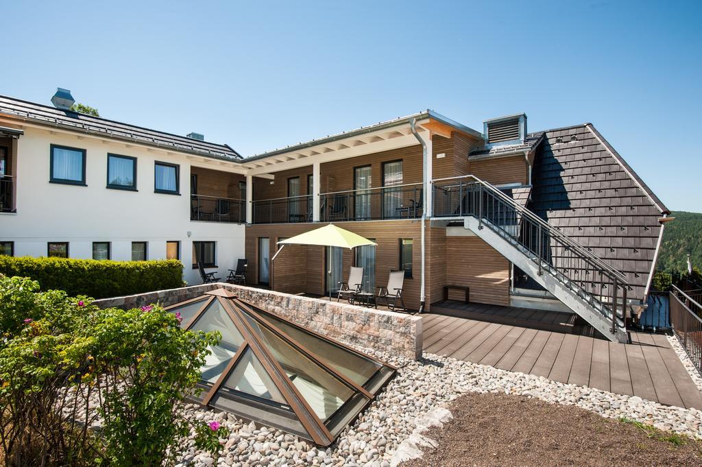 Albtalblick Ihr Wellness- & Wanderhotel Haeusern Exterior photo